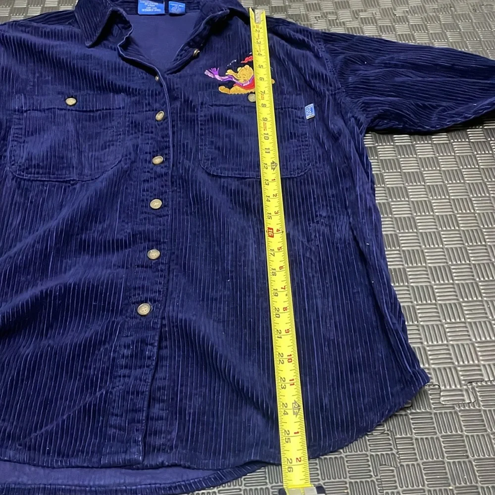 Vintage blue  Disney winnie the pooh corduroy button down sz medium